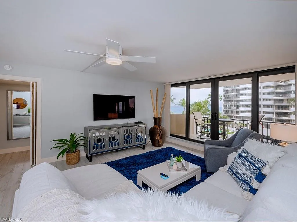 2 bed, 2.0 bath, 1267 sqft, $13,000 — Photo 4