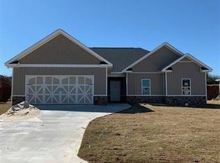 130 Cascades Ct #13, Bonaire, GA 31005