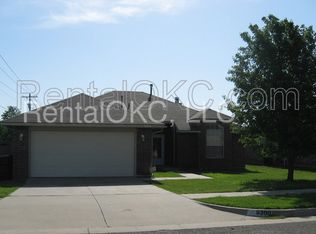 8200 Prairie Ridge Rd, Oklahoma City, OK 73135