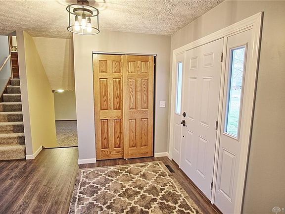 3rd image of 6595 Roberta Dr