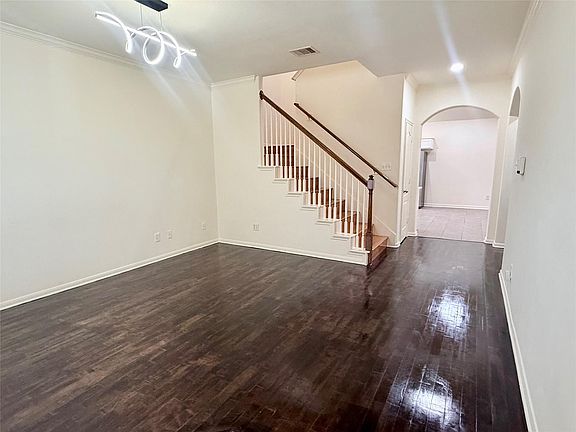 5th image of 6530 Signal Point Ln