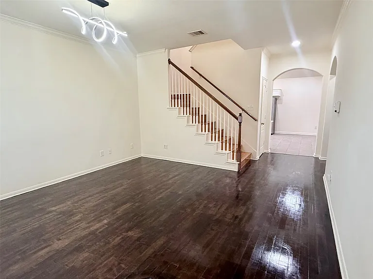 6530 Signal Point Ln — Photo 5