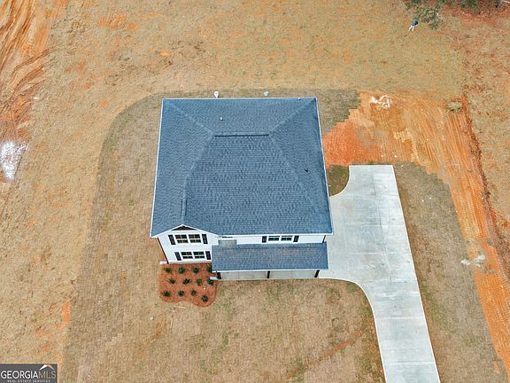 5th image of 202 Loyd Rd