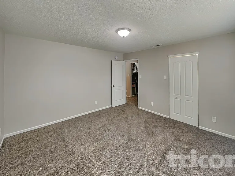 6238 Monteo Ln — Photo 11