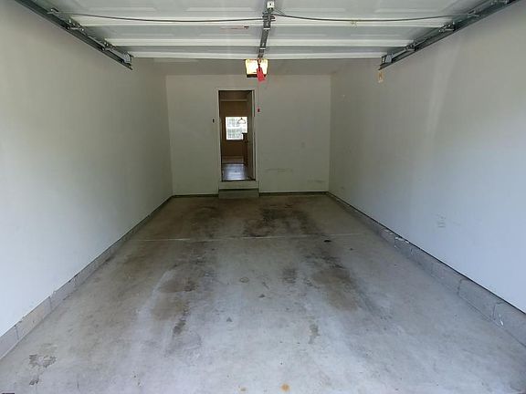 4th image of 106 Wagnalls Ct