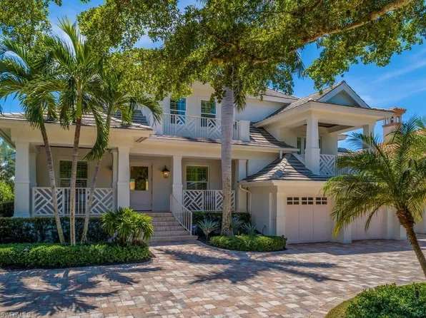 580 15th AVE S, NAPLES, FL 34102