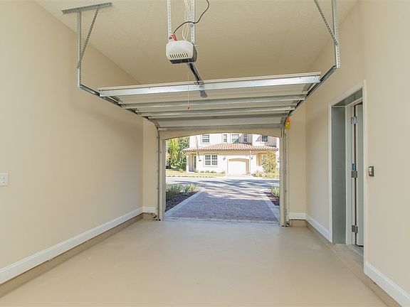 4th image of 83 Canyon Trl