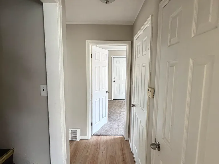 Curtis St — Photo 10