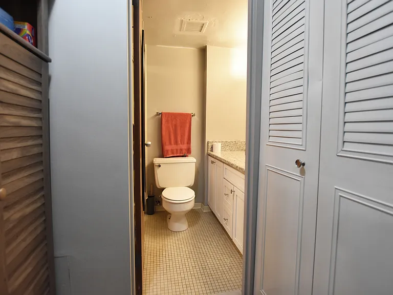 555 E William St #3K — Photo 6