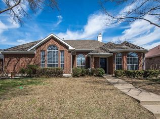 2304 Austin Dr, Mesquite, TX 75181