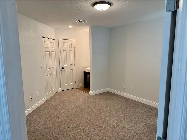 2585 Grassy Point Dr #111 — Photo 16