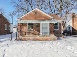 18295 Gilchrist St, Detroit, MI 48235