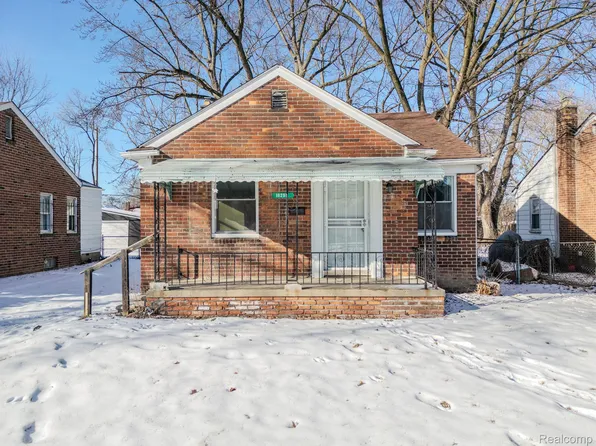 18295 Gilchrist St, Detroit, MI 48235