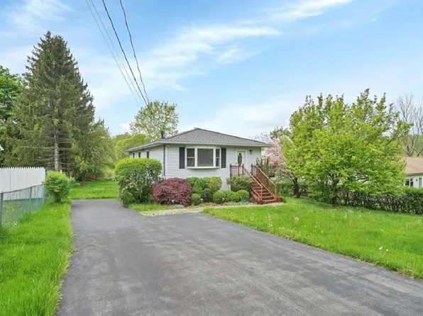 38 Evergreen Dr, Monroe, NY 10950