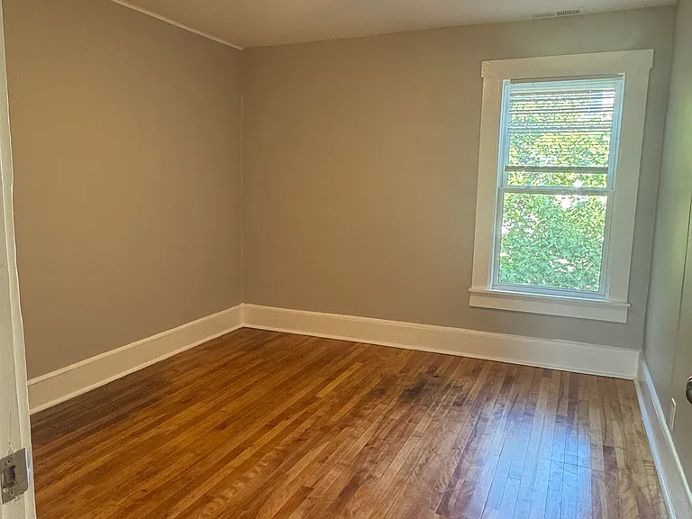 177 Belmont St #1L — Photo 8