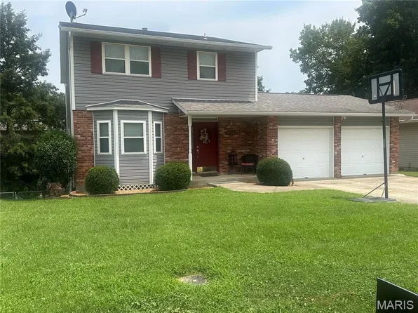 1990 Longview Dr, Cape Girardeau, MO 63701