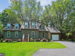 11803 Gordon Rd, Fredericksburg, VA 22407
