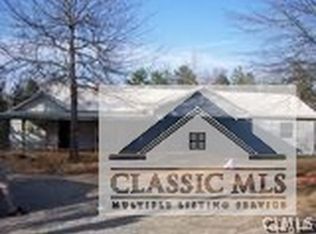 2195 Della Slayton Rd, Comer, GA 30629