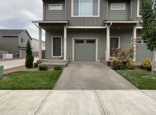 857 S 25th Ave, Cornelius, OR 97113