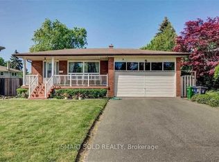 9 Salinger Ct, Toronto, ON M2J 3R8