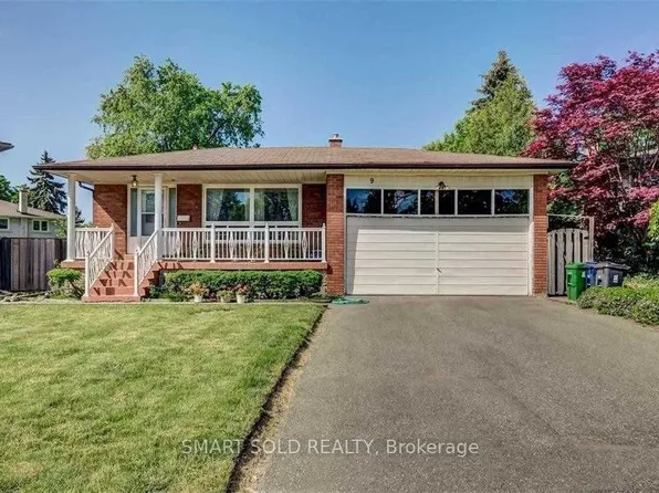 9 Salinger Ct, Toronto, ON M2J 3R8