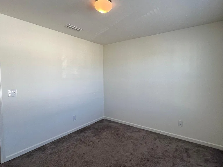603 Falls Ln — Photo 18