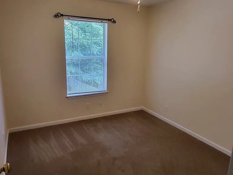 133 Penzance Blvd — Photo 19