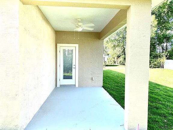3rd image of 24 Woodlyn Ln
