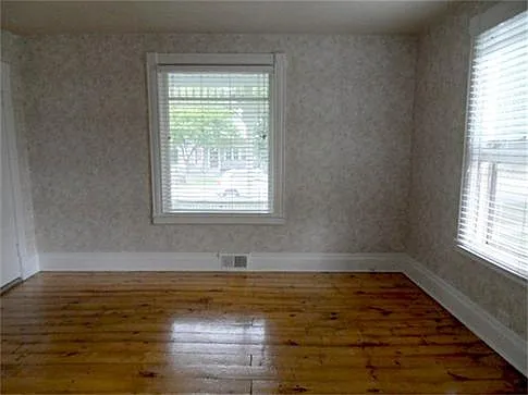 Living Room Unit 1
