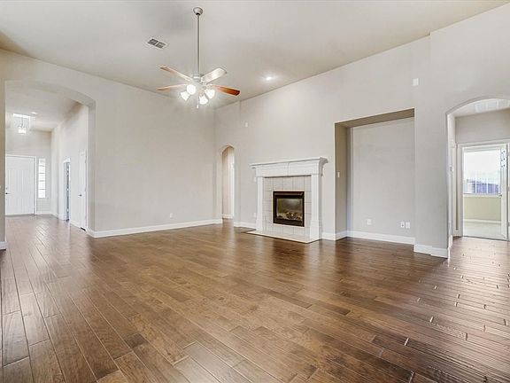 3rd image of 4405 Delaina Dr