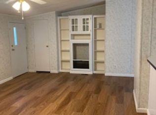 469 Summit Ridge Dr, Forsyth, MO 65653