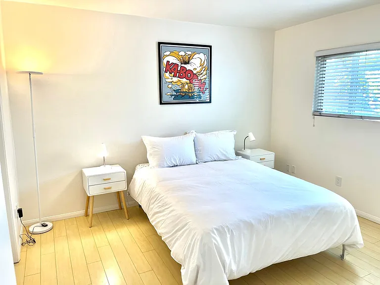 4865 Saratoga Ave — Photo 31