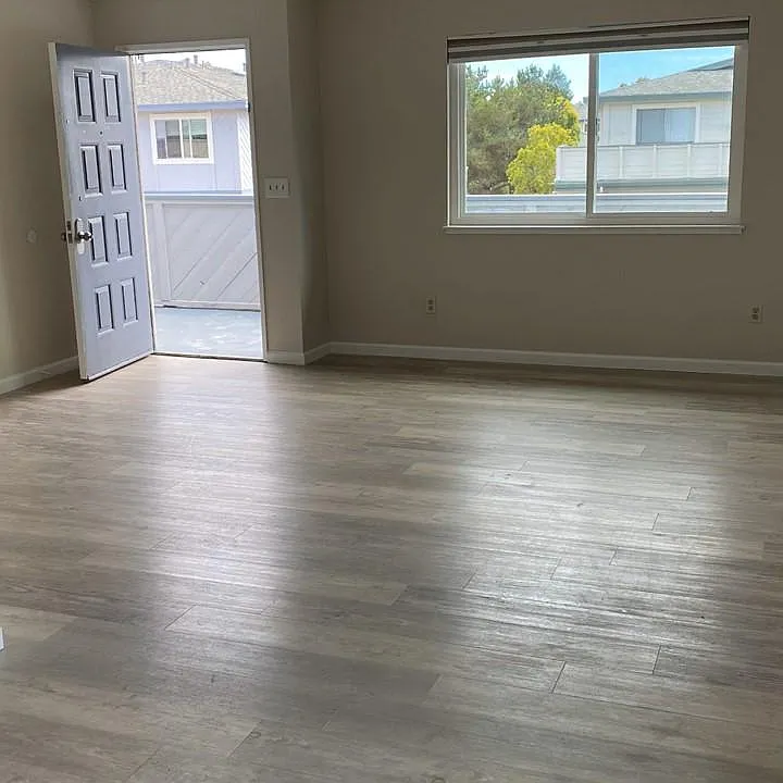 dining area out to living area