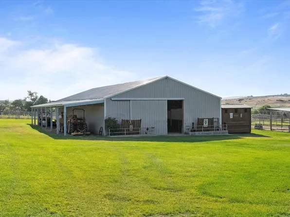 35803 W Rayhill Rd, Benton City, WA 99320