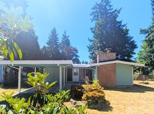 9005 NE 147th St, Kenmore, WA 98028