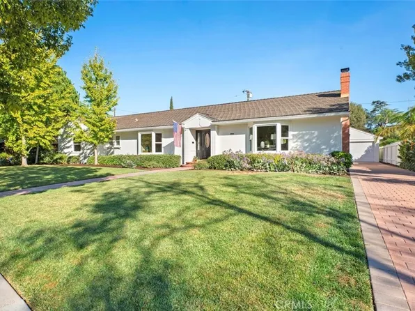 2401 N Olive Ln, Santa Ana, CA 92706