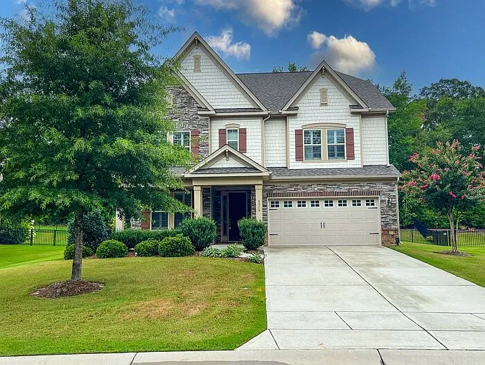 5 bed, 4.0 bath, 3155 sqft, $3,295 — Photo 2