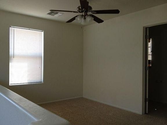2nd image of 1063 S Deerfield Ln