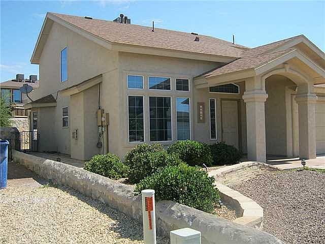 1st image of 12521 Paseo Azul Dr