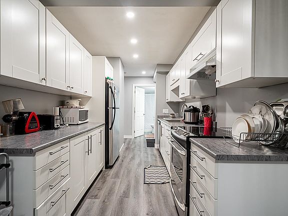 5th image of 7694 Evans Rd #118