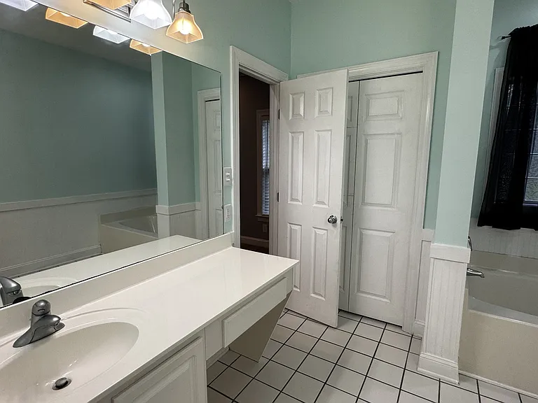 441 Candlewood Dr — Photo 17