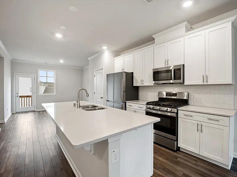 6654 Perry Creek Rd — Photo 16