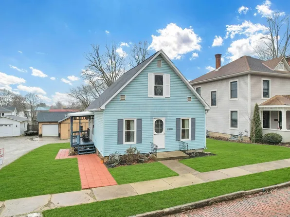 208 E Burgess St, Mount Vernon, OH 43050