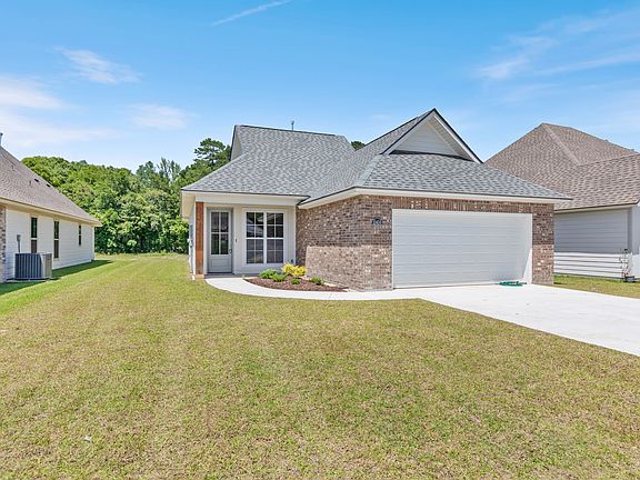 3rd image of 10456 Highland Lakes Dr