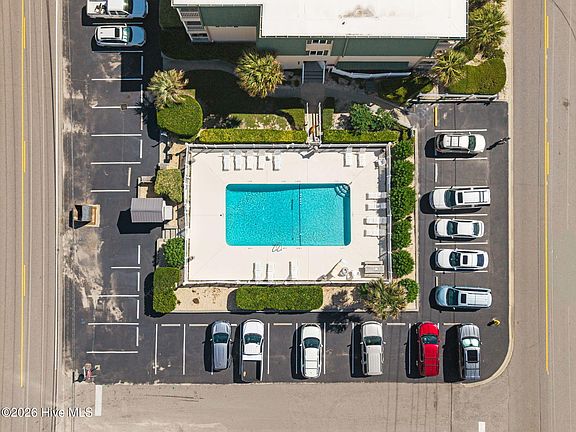 4th image of 4201 N Ocean Boulevard #2i