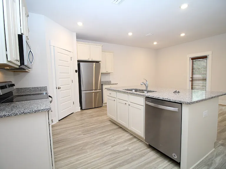 4117 Heart Pine Ln — Photo 4