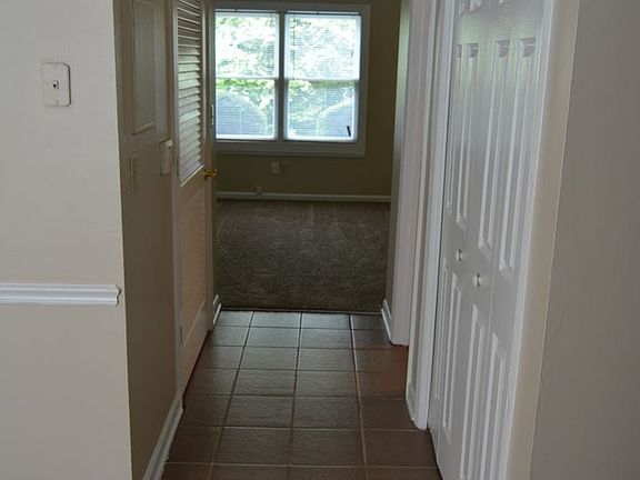 4th image of 4282 Worth St Unit 4345