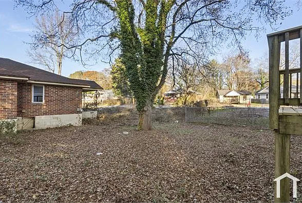 1137 White Oak Ave SW — Photo 22