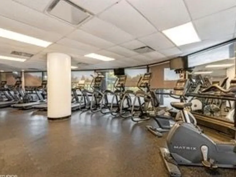 5415 N Sheridan Rd #4908 — Photo 4