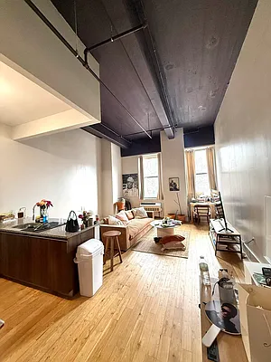 41 Kosciusko Street #203